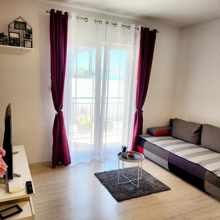 Ena Apartment Turanj Exterior photo